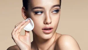 Học lỏm một vài bí quyết chăm sóc da khô nứt nẻ trong mùa đông này