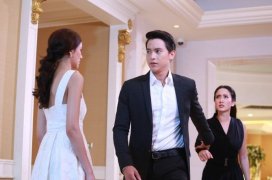 Chồng ngoại tình với đồng nghiệp, vợ trở thành người thứ ba