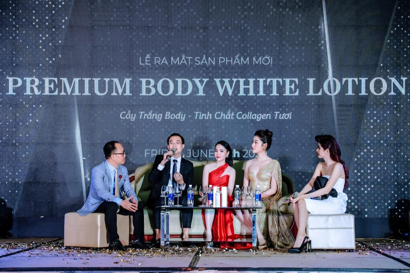 Mỹ phẩm CC.WHITE tung ra thị trường dòng sản phẩm mới với chất kem “chạm nhẹ là tan”