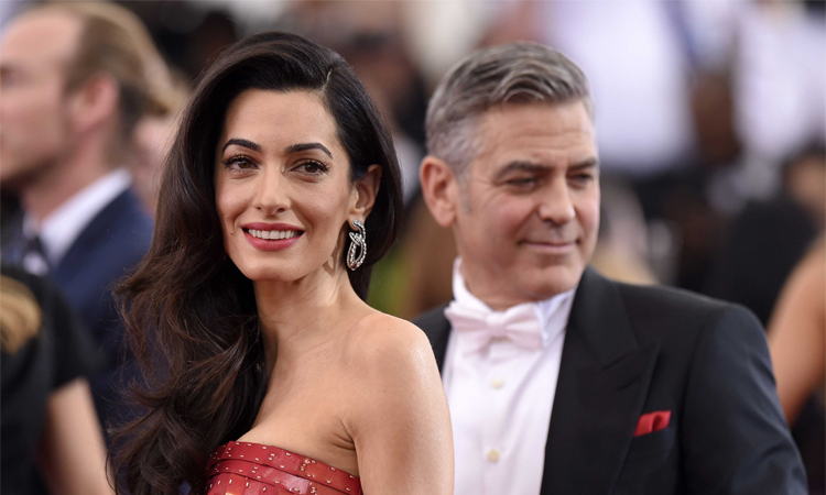 Vợ George Clooney đắn đo 20 phút khi được cầu hôn