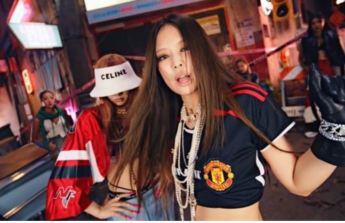 BlackPink ra mắt MV Pink Venom khiến cổ động viên Man Utd phát sốt