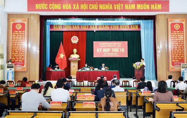 Miễn nhiệm chức vụ Phó chủ tịch UBND huyện Tân Kỳ