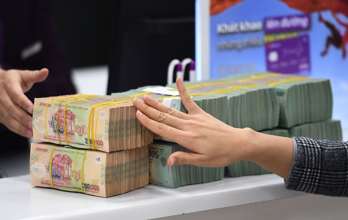 Áp lực từ chênh lệch huy động vốn và cho vay ngày càng lớn